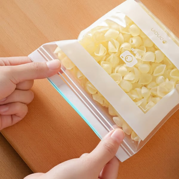 Stop Food Waste! ♻️ Reusable Food Grade Storage Bags - Eco-Friendly & Airtempo! 🍎 Keep Food Fresher, Longer. 🚨 Shop the Sale!